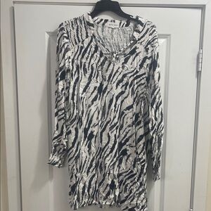 Bella Dahl Black and White Long Sleeve Dress medium